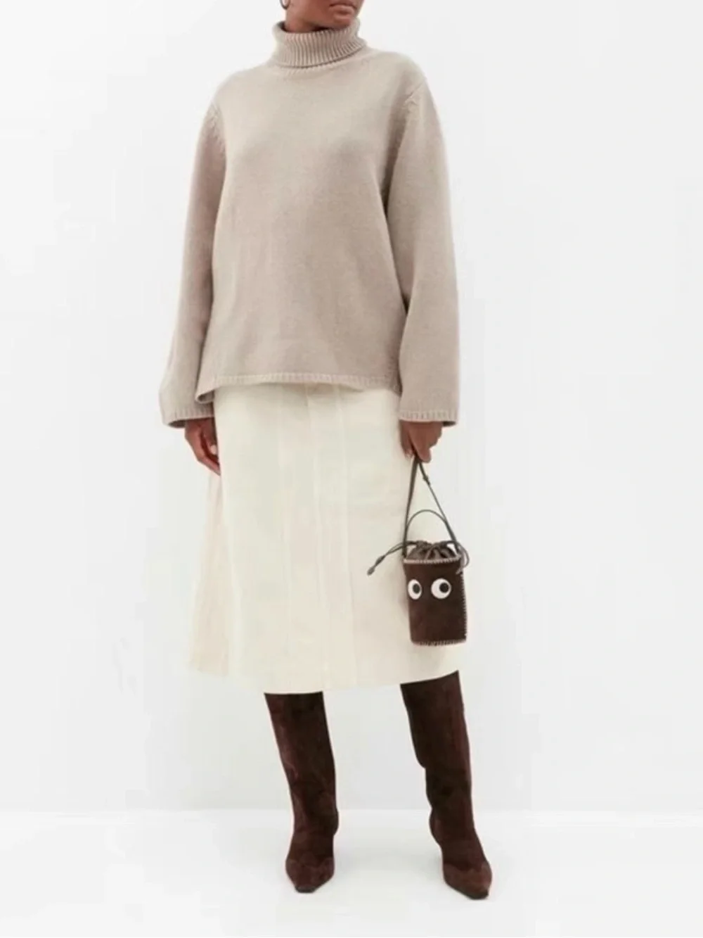 Anya Hindmarch eyes Brown Suede Bucket Crossbody - Picture 4 of 12